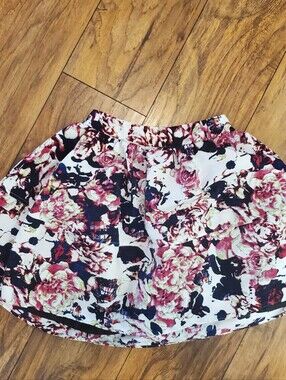 Express Floral Scuba Skater Skirt Size 0 with Pockets